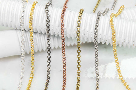YOUBEIYEE 16.4 Feet Gold Plated Brass Chain for Jewelry Making, Embossed  Round Sequin Dangle Charm Curved Tube Link Chains Bulk Necklace Anklet DIY